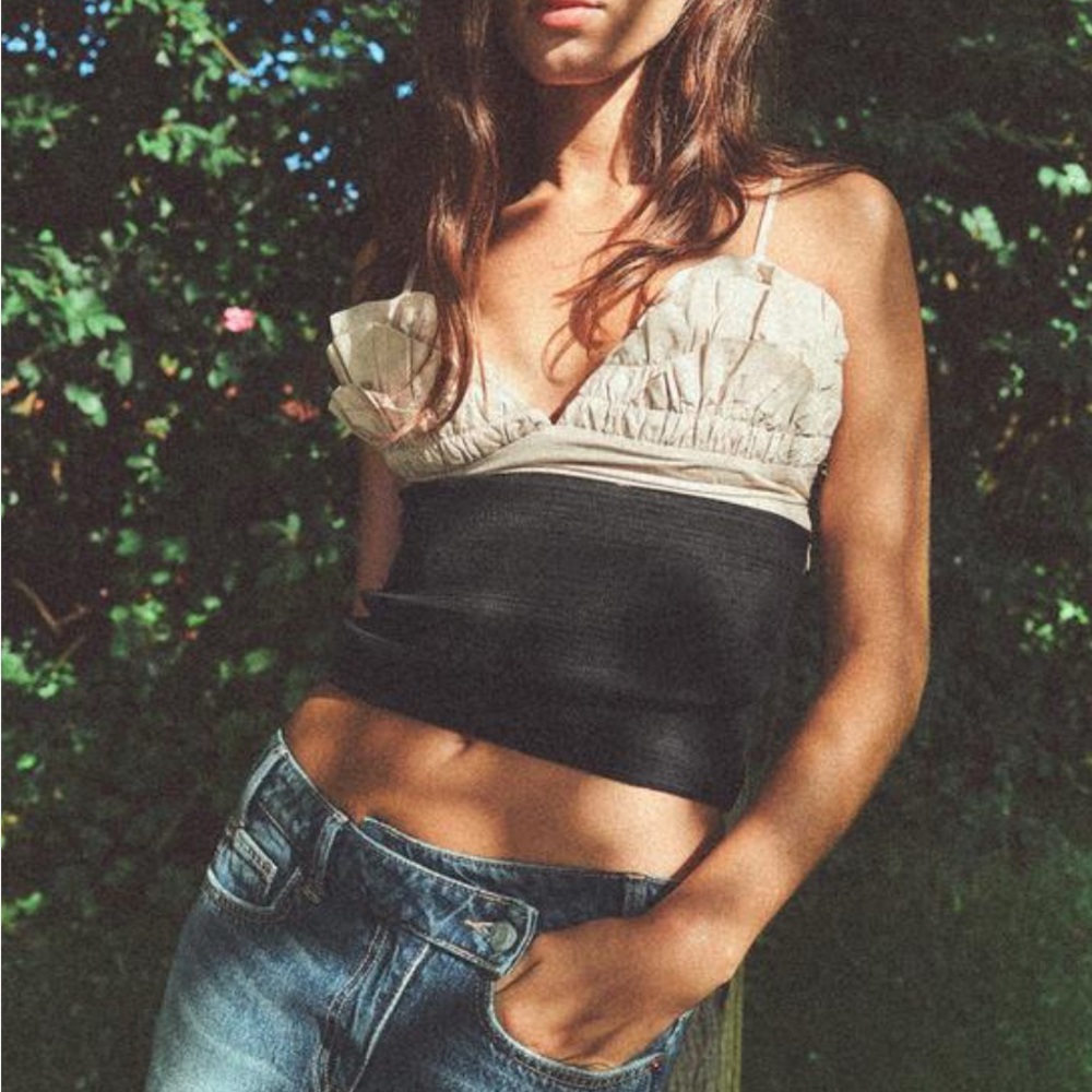 ZARA Contrasting Ruffled Top